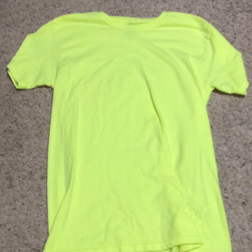 Neon tee